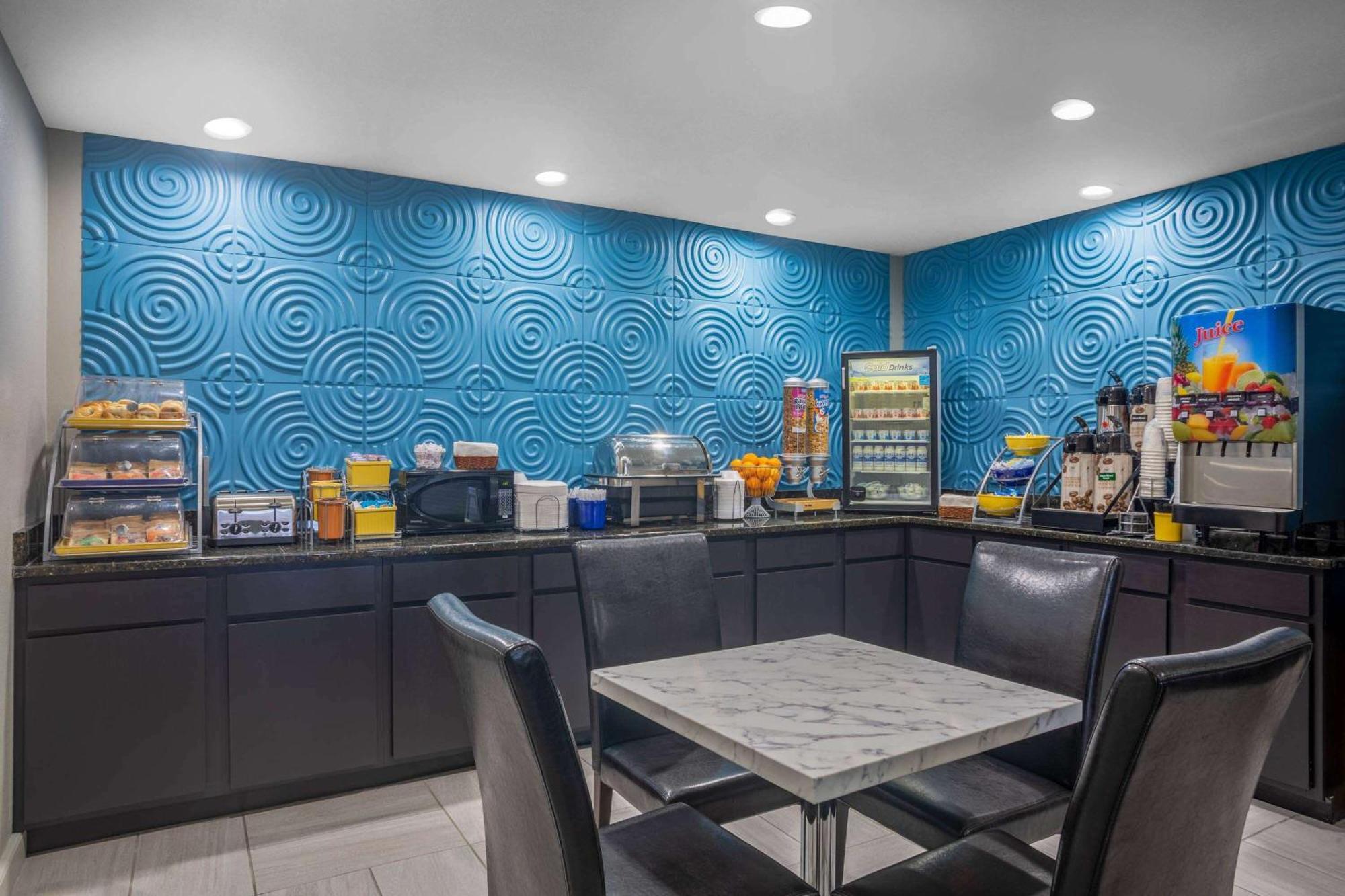 Days Inn By Wyndham Lonoke Екстер'єр фото